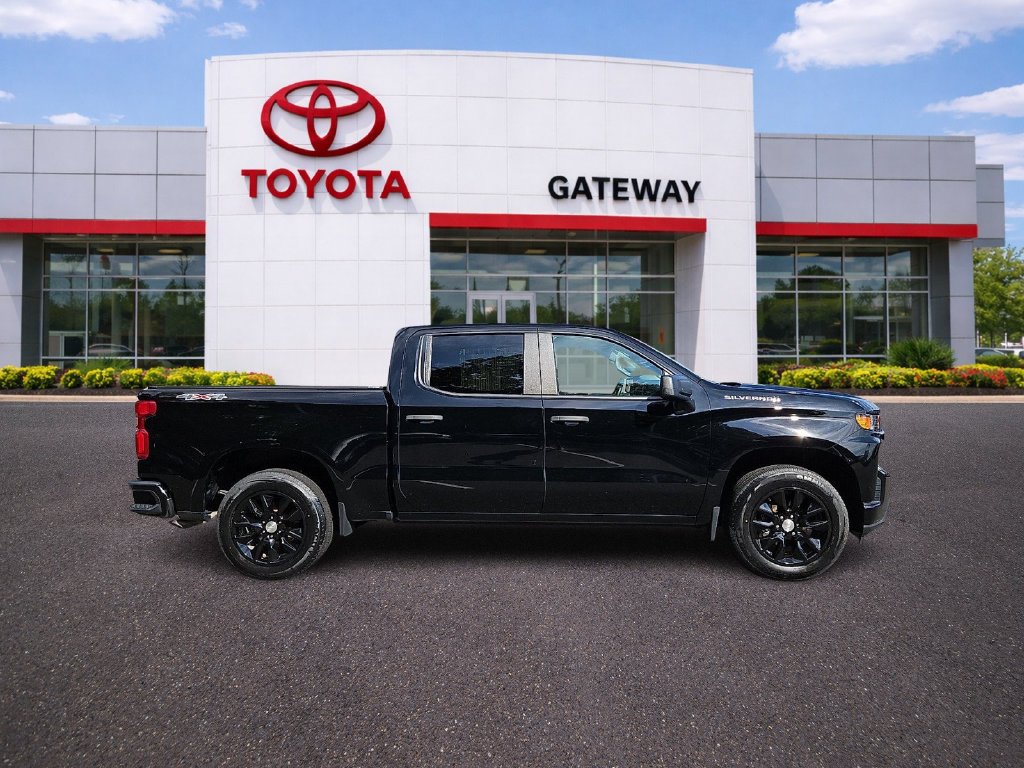 Used 2021 Chevrolet Silverado 1500 Custom AWD/4WD image 4