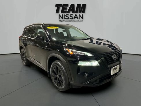 Used 2023 Nissan Rogue SV w/ SV Premium B Package image 1
