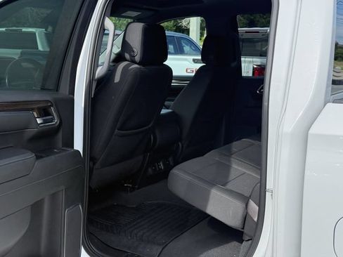 Used 2023 Chevrolet Silverado 1500 LT AWD/4WD image 28