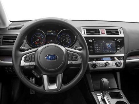 Used 2017 Subaru Outback 3.6R Limited AWD/4WD image 4