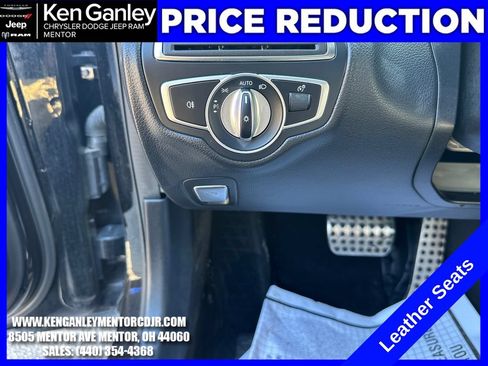 Used 2019 Mercedes-Benz C 300 4MATIC Sedan image 13
