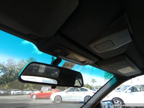 Used 1997 BMW 328i Convertible image 30