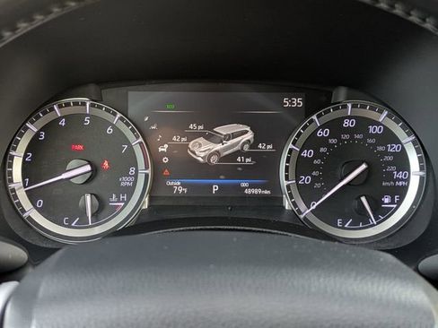 Used 2022 Toyota Highlander XLE image 23