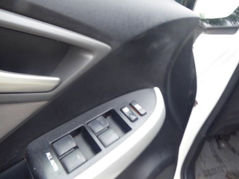 Used 2012 Toyota Prius Two image 11