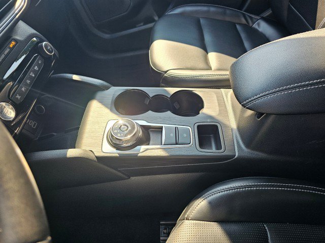 Used 2024 Ford Escape Platinum AWD/4WD image 33