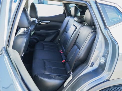 Used 2017 Nissan Rogue Sport SL image 21