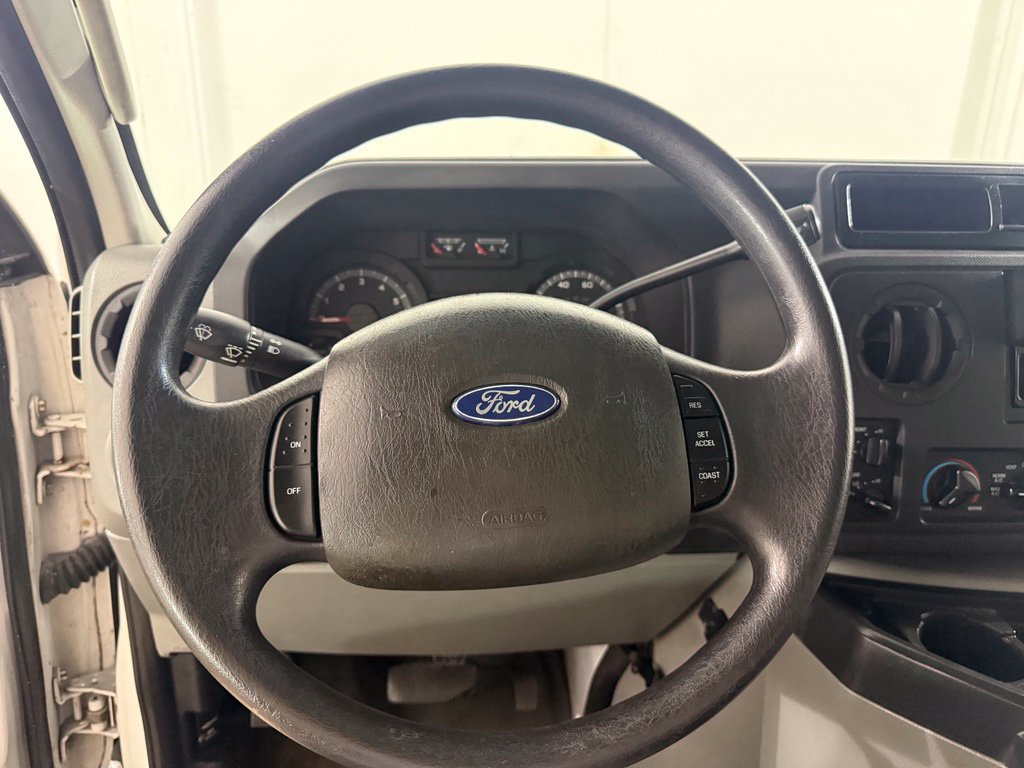 Used 2012 Ford E-350 and Econoline 350 XL RWD image 11