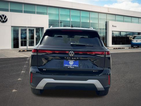 New 2026 Volkswagen Tiguan SE AWD/4WD image 6