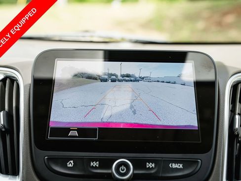 Used 2024 Chevrolet Malibu LT FWD image 20