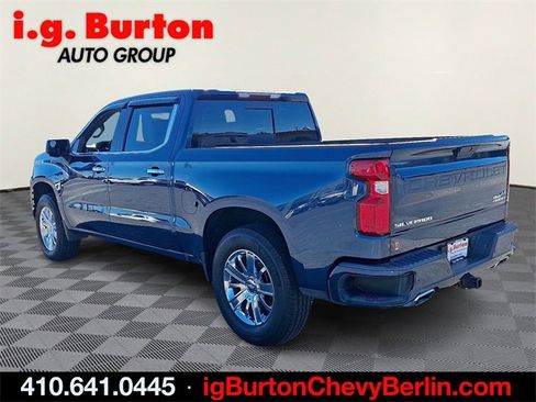 Used 2019 Chevrolet Silverado 1500 High Country w/ Safety Package II image 4