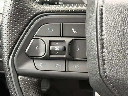 Used 2026 Toyota Tacoma SR5 RWD image 17