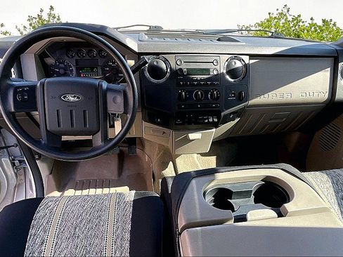 Used 2008 Ford F250 Lariat RWD image 8