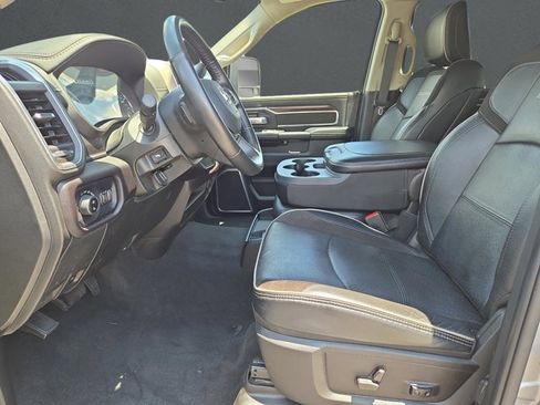 Used 2024 RAM 2500 Laramie AWD/4WD image 41
