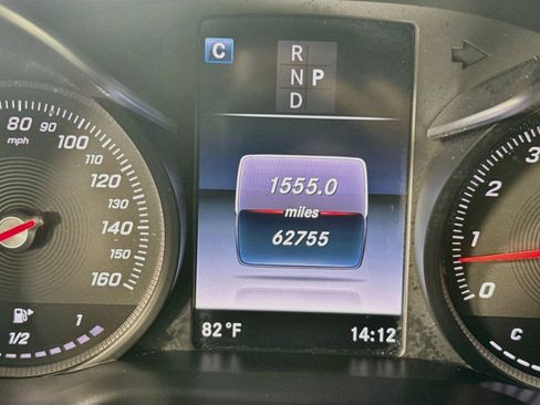 Used 2019 Mercedes-Benz GLC 300 4MATIC image 11