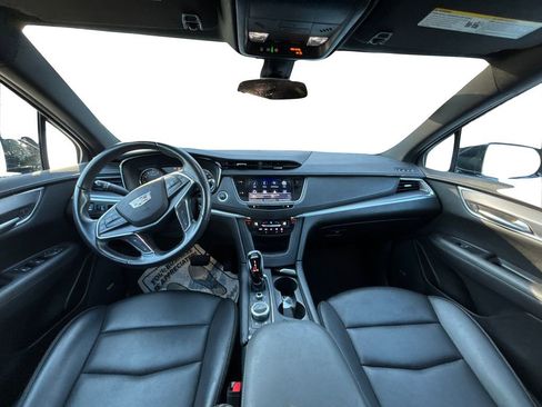 Used 2022 Cadillac XT5 Luxury w/ LPO, Floor Liner Package image 16