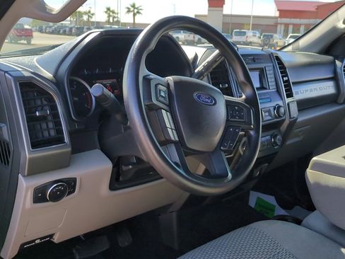 Used 2019 Ford F250 XLT image 11