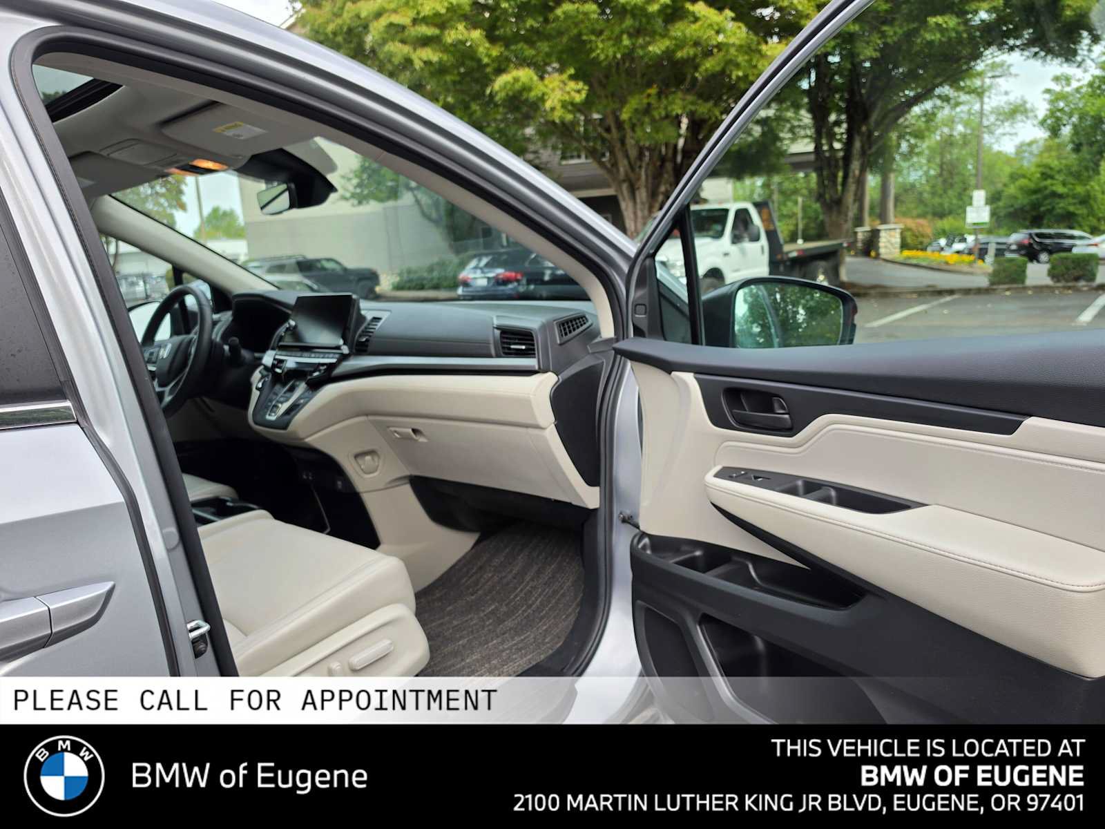 Used 2025 Honda Odyssey EX-L image 10