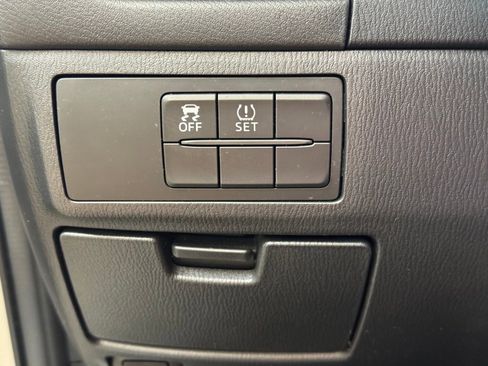 Used 2015 MAZDA MAZDA6 Sport FWD image 25