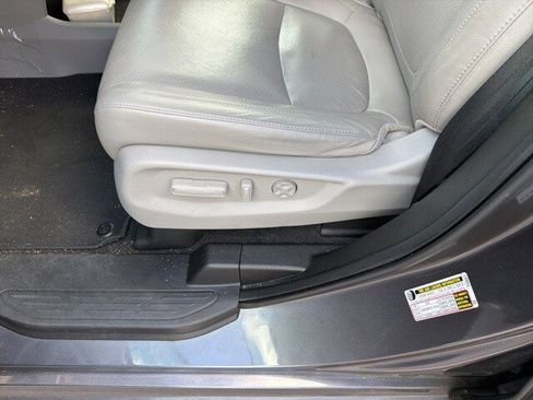 Used 2019 Honda Odyssey Elite image 21