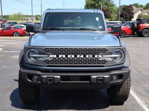 New 2025 Ford Bronco Badlands w/ Sasquatch Package AWD/4WD image 16