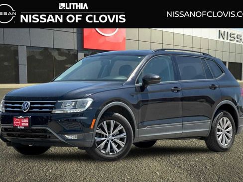 Used 2018 Volkswagen Tiguan S FWD image 1
