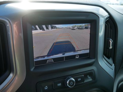 Used 2024 GMC Sierra 2500 Pro AWD/4WD image 9