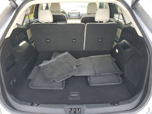 Used 2020 Ford Edge Titanium w/ Equipment Group 301A image 15