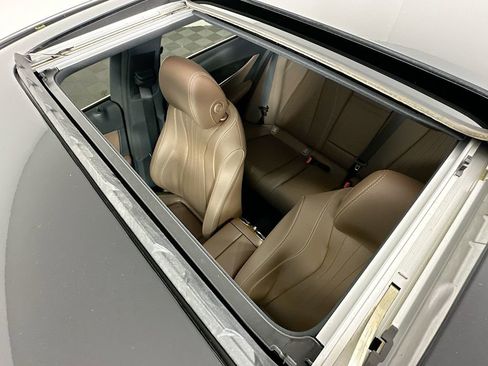 Used 2021 Mercedes-Benz E 350 Sedan image 22