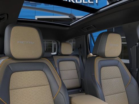 New 2026 Chevrolet Equinox ACTIV w/ LPO, Trailering Package AWD/4WD image 24