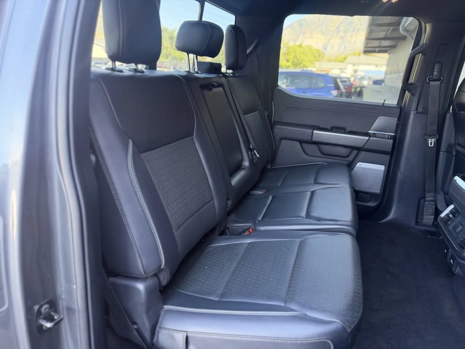 Used 2024 Ford F150 Lariat w/ Bed Utility Package AWD/4WD image 18