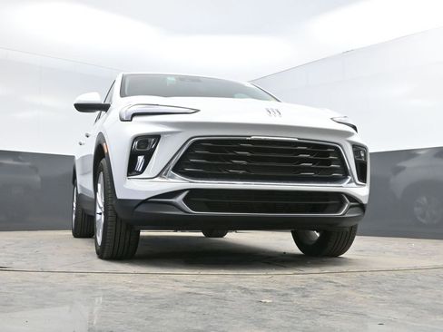 Used 2025 Buick Encore GX Preferred image 31