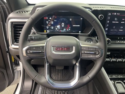 New 2026 GMC Canyon Elevation RWD image 13