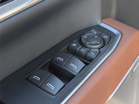 New 2026 GMC Sierra 2500 Denali Ultimate image 15