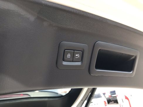 Used 2025 MAZDA CX-70 3.3 Turbo w/ Preferred Package image 27