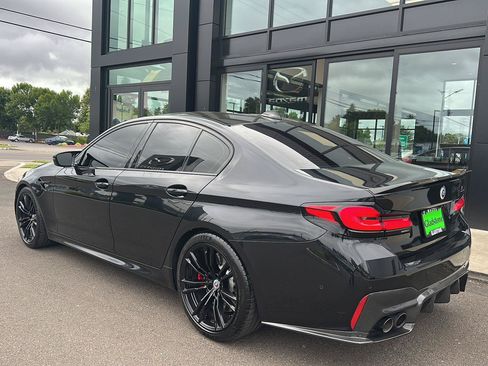Used 2022 BMW M5 w/ Competition Package AWD/4WD image 3