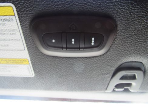 Used 2020 Jeep Gladiator Overland AWD/4WD image 24