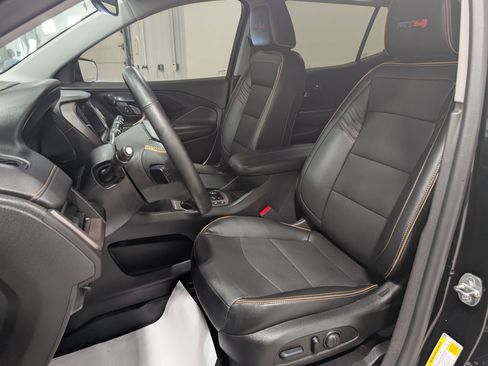 Used 2024 GMC Terrain AT4 w/ Tech Package image 15