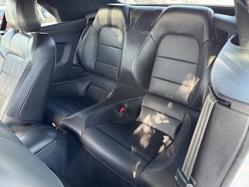 Used 2022 Ford Mustang Premium image 23