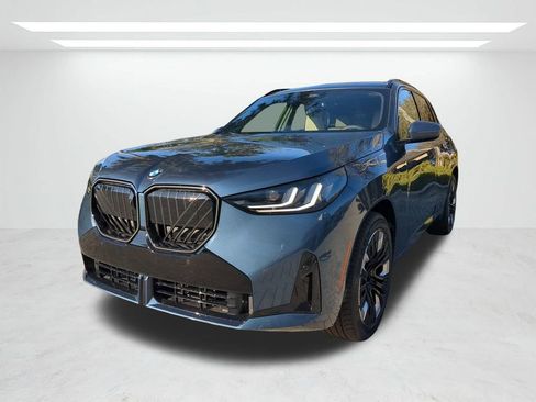 New 2026 BMW X3 xDrive30 w/ Premium Package image 8