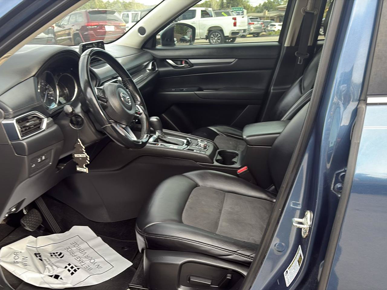 Used 2018 MAZDA CX-5 Touring w/ Preferred Equipment Package FWD image 10
