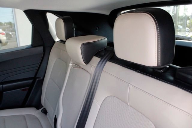 Used 2021 Ford Escape SEL AWD/4WD image 16