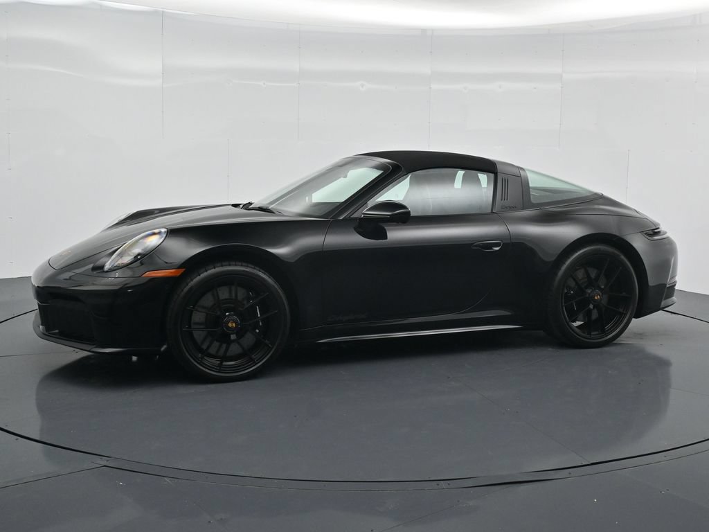 Certified 2026 Porsche 911 Targa 4 GTS AWD/4WD image 2