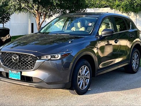 Used 2023 MAZDA CX-5 AWD 2.5 S w/ Select Package image 3