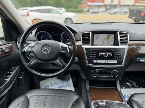 Used 2013 Mercedes-Benz GL 450 4MATIC image 27