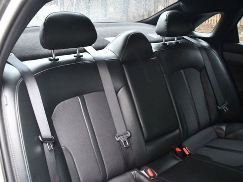 Used 2022 Kia K5 GT-Line image 35