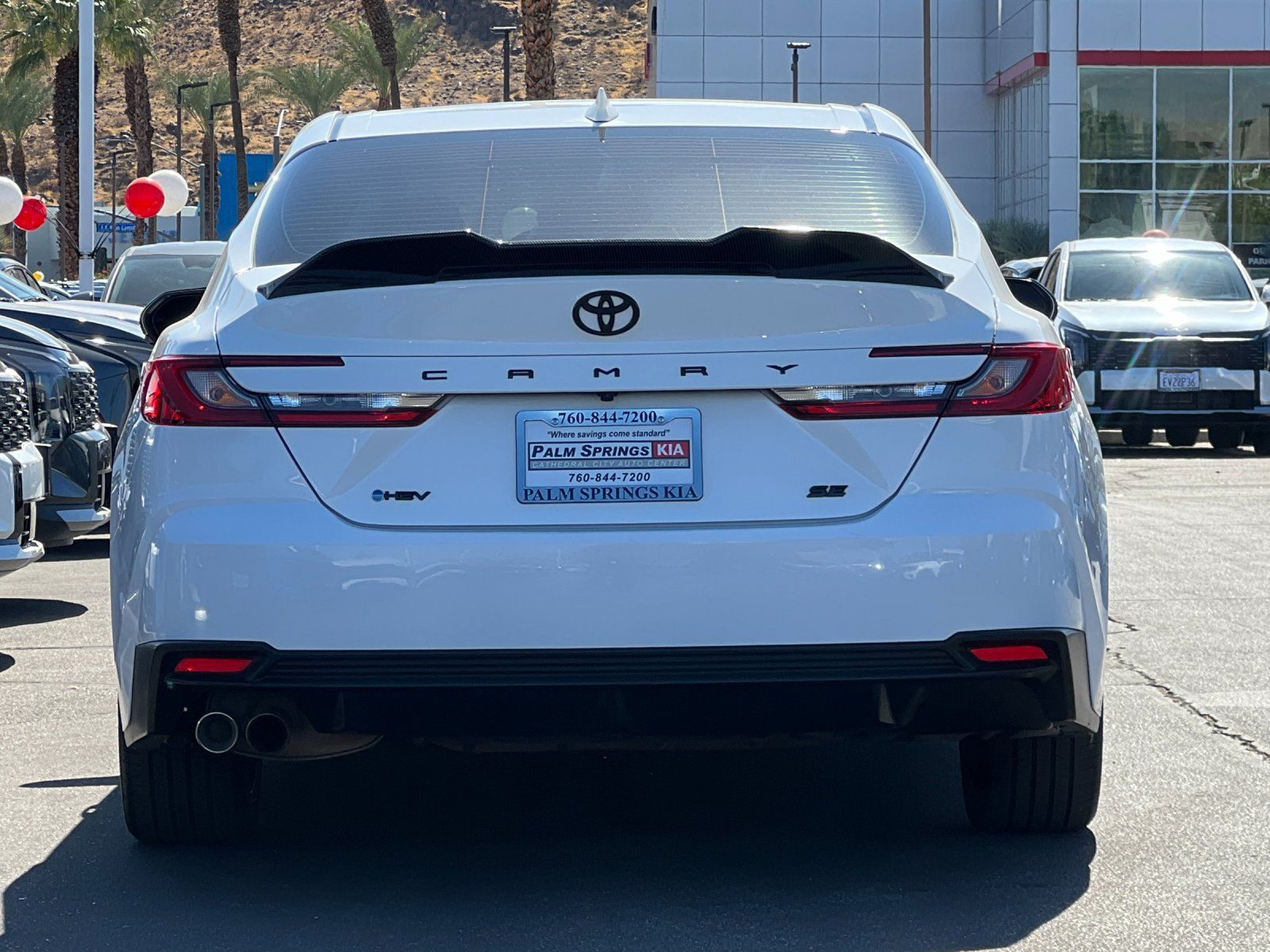 Used 2025 Toyota Camry SE FWD image 4