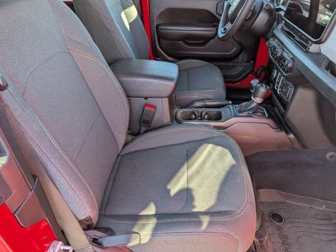 Used 2024 Jeep Wrangler Sport S image 25