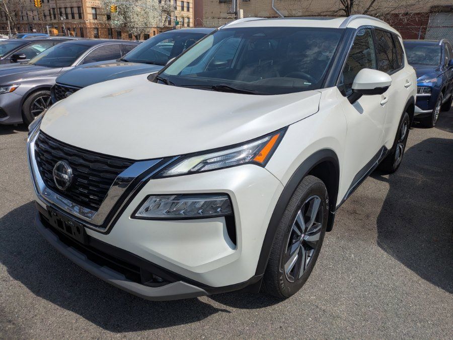 Used 2021 Nissan Rogue SL AWD/4WD image 1