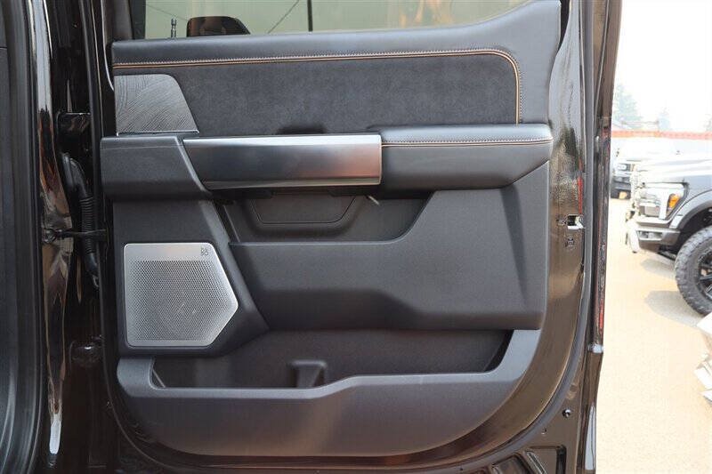 Used 2024 Ford F350 Platinum AWD/4WD image 32