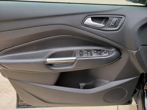 Used 2018 Ford Escape SE AWD/4WD image 11